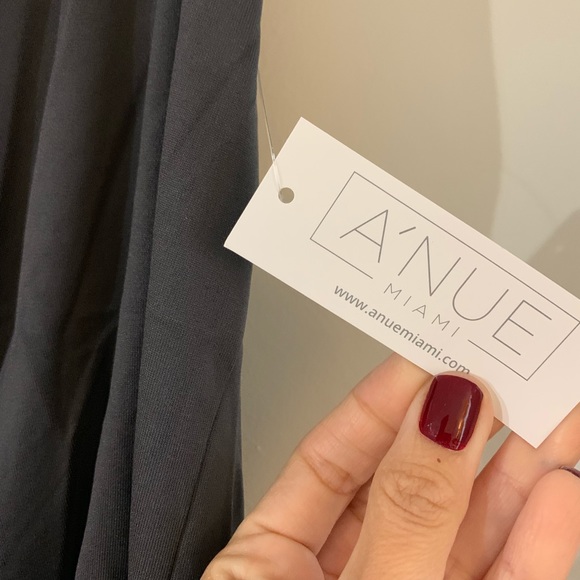 Grey top - Picture 2 of 2